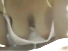 Pareja amateur graba su interacción sexual en el dormitorio